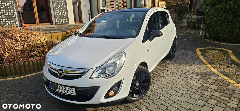 Opel Corsa 1.4 16V Color Elegance - 1