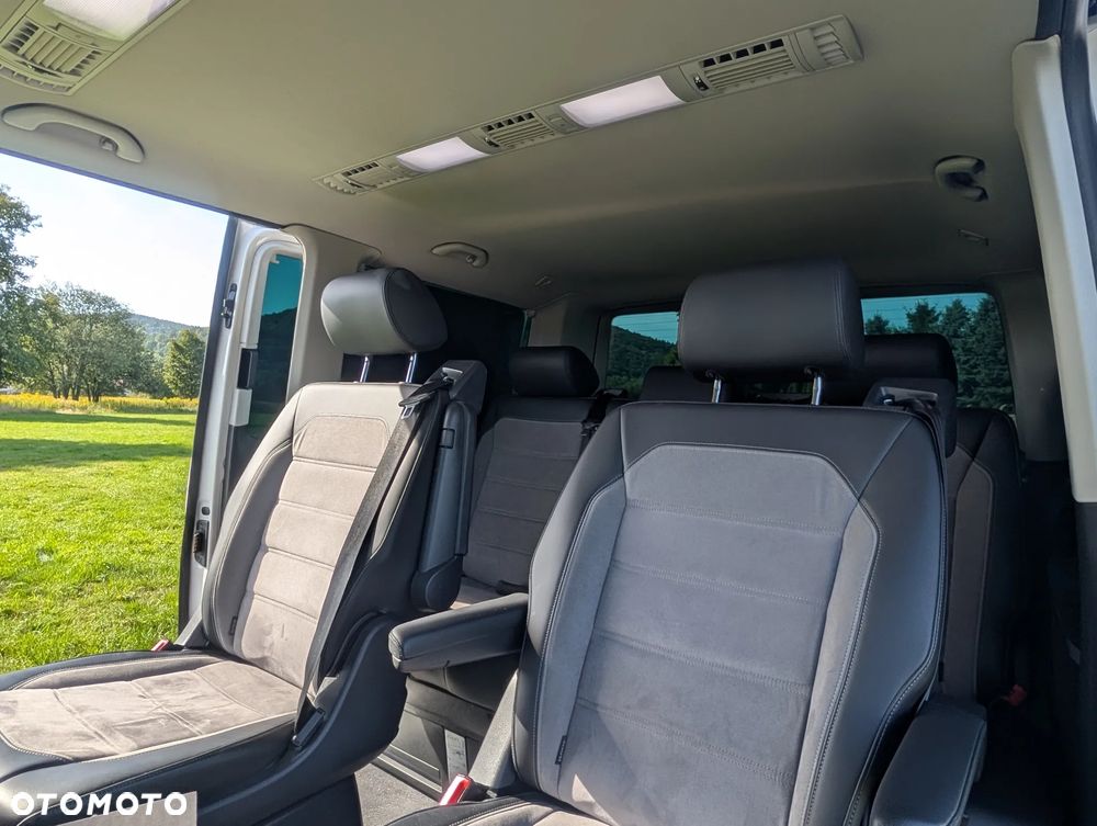 Volkswagen Multivan - 12