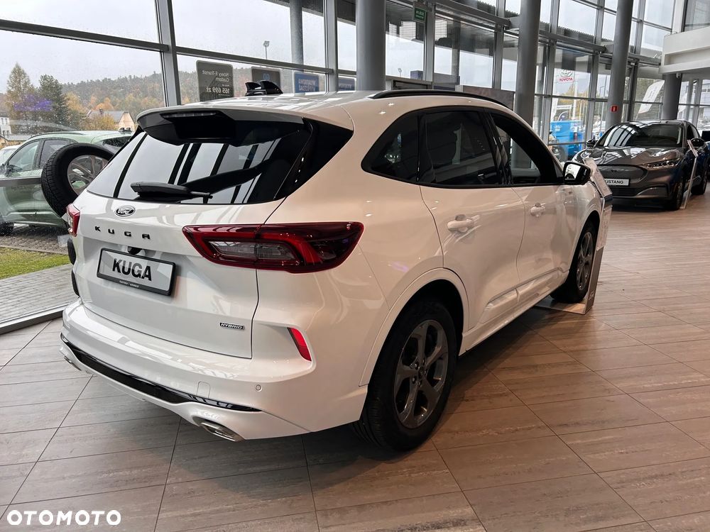 Ford Kuga 2.5 FHEV FWD ST-Line X eCVT - 2