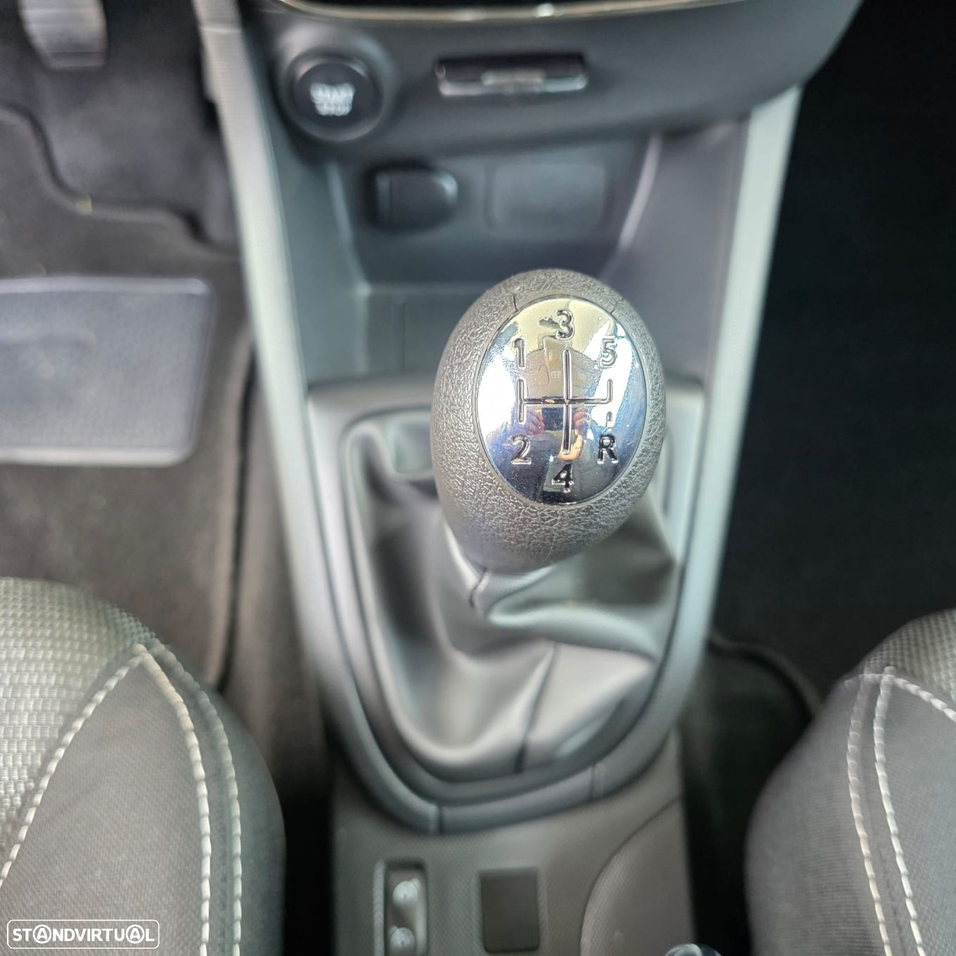 Renault Clio 0.9 TCE Dynamique S - 25