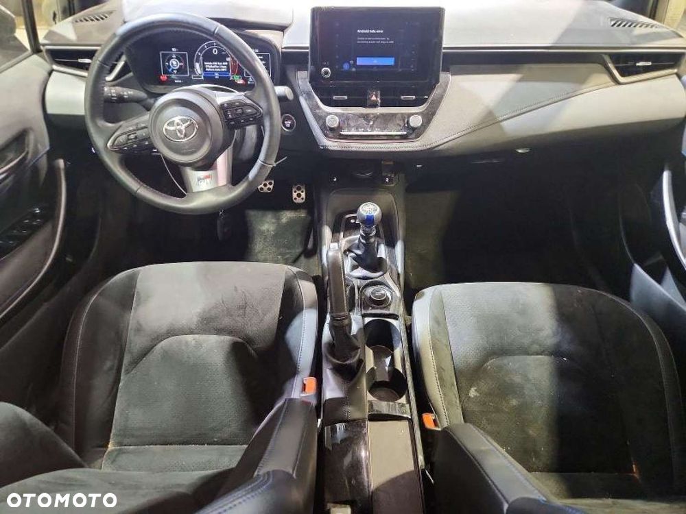 Toyota GR Corolla - 10