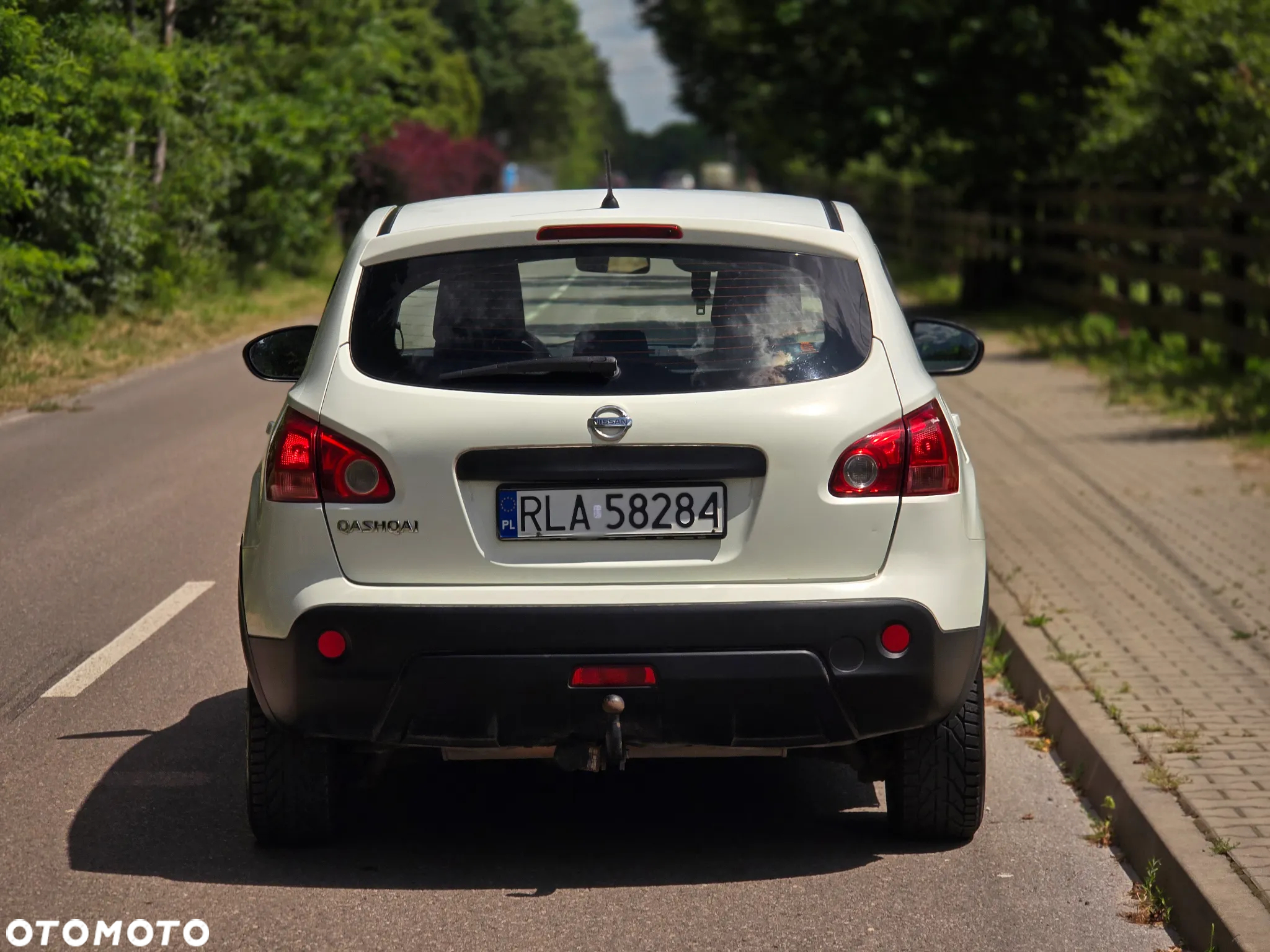 Nissan Qashqai 1.6 visia - 15