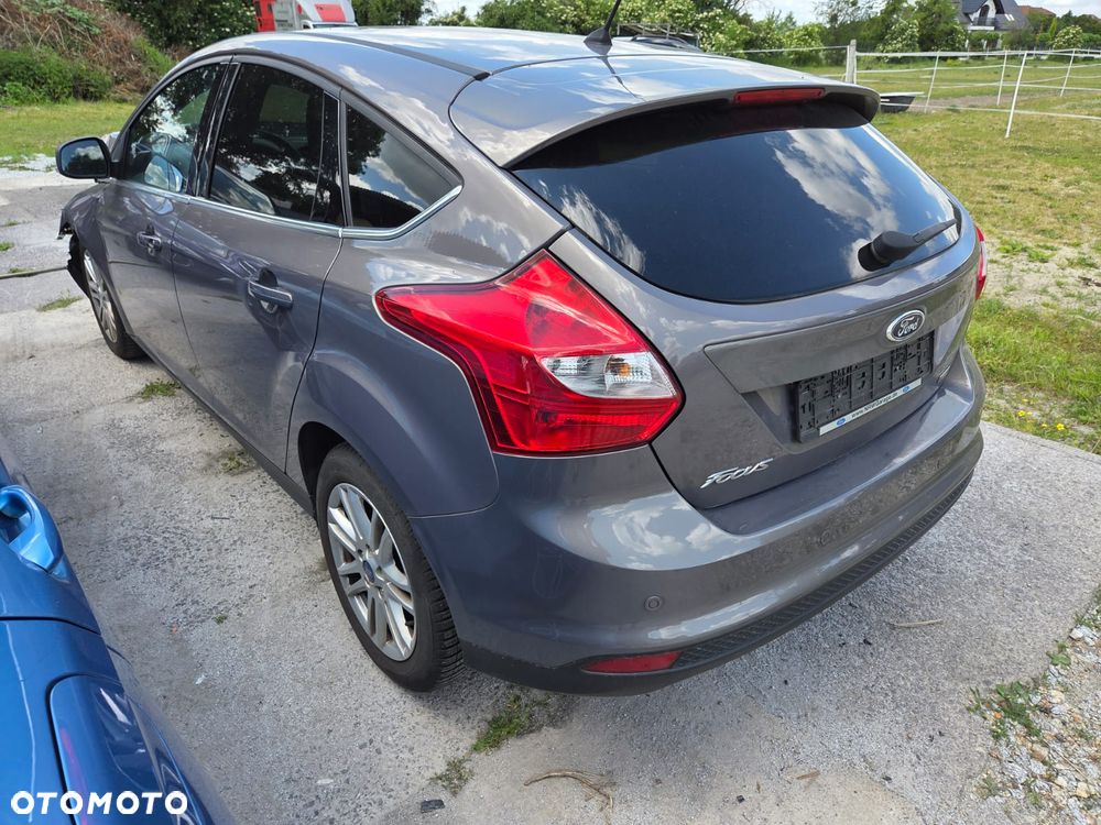Ford Focus 1.5 EcoBoost STart-Stopp-System TITANIUM - 6