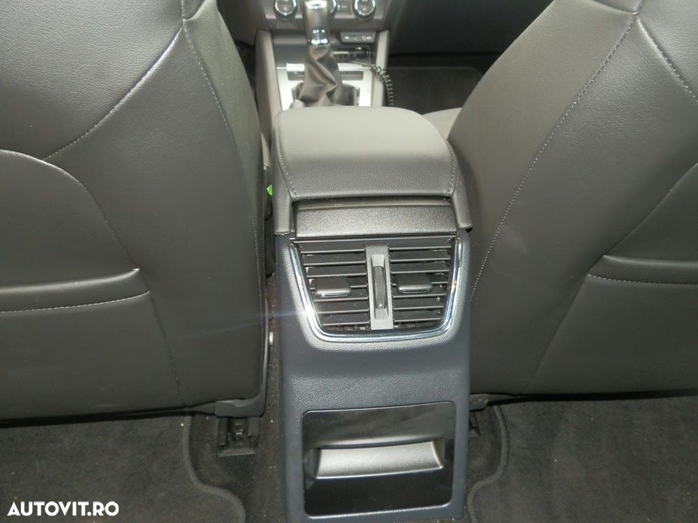 Skoda Octavia 1.4 TSI ELEGANCE - 18