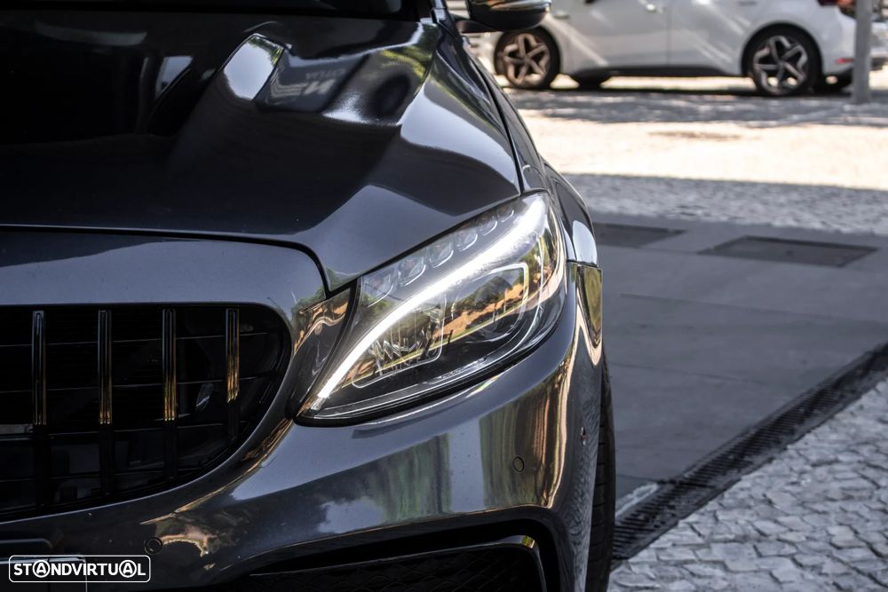 Mercedes-Benz C 220 (BlueTEC) d Station 7G-TRONIC Avantgarde - 7