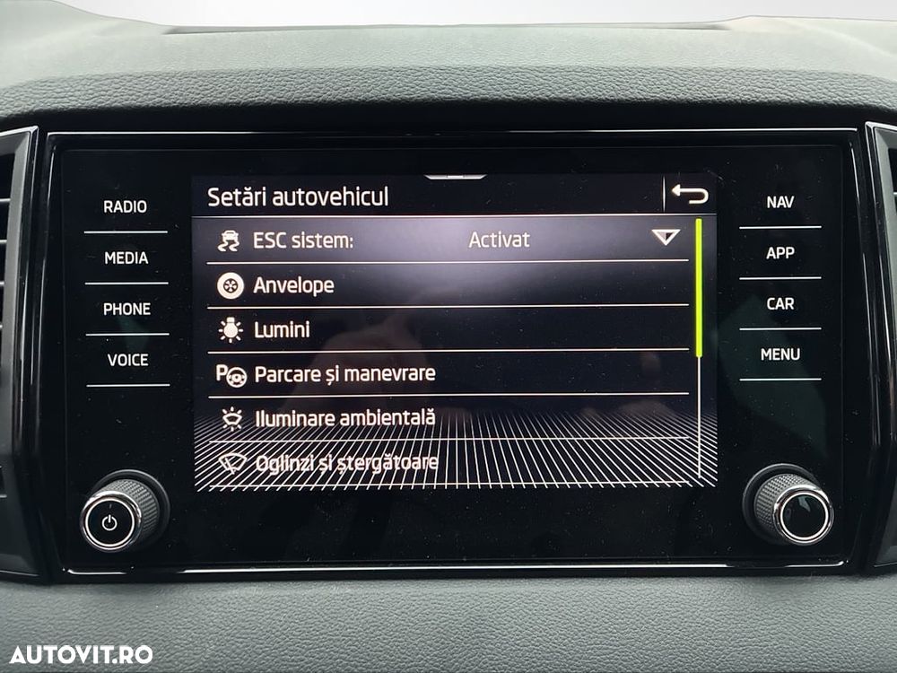 Skoda Karoq 2.0 TDI 4X4 DSG Sportline - 22