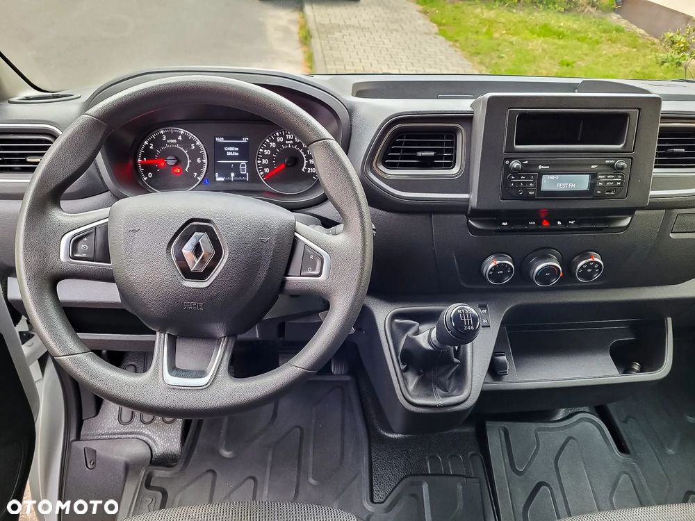 Renault Master - 3