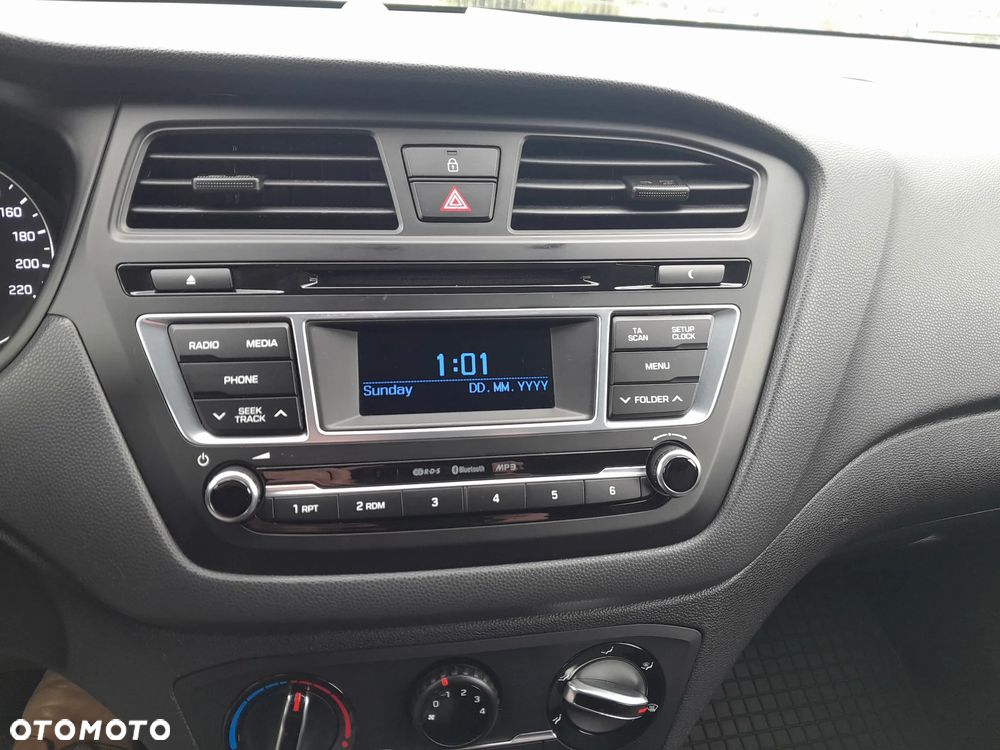 Hyundai i20 1.0 T-GDi Classic Plus - 17