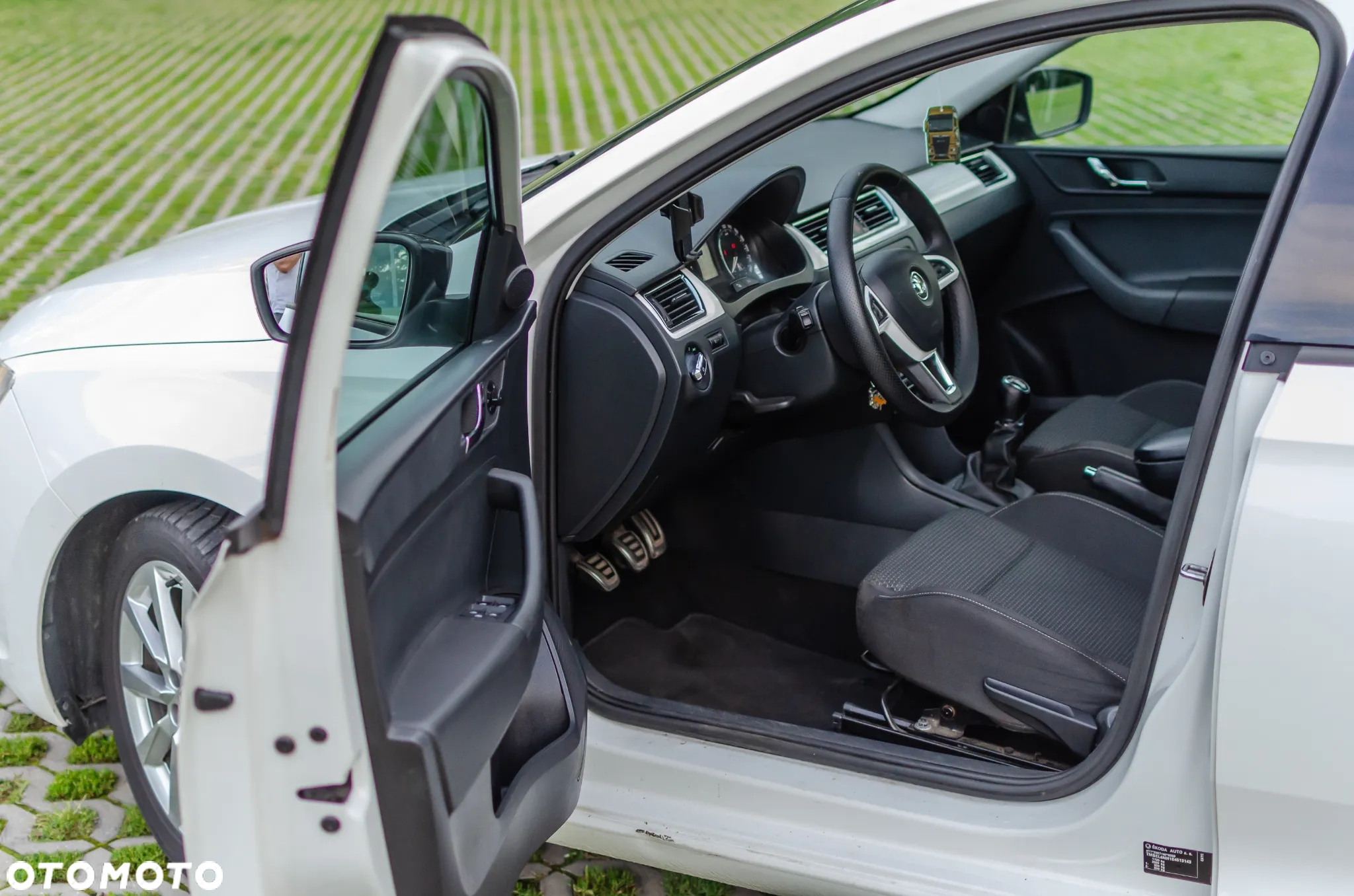 Skoda RAPID Spb 1.6 TDI DPF Ambition - 15