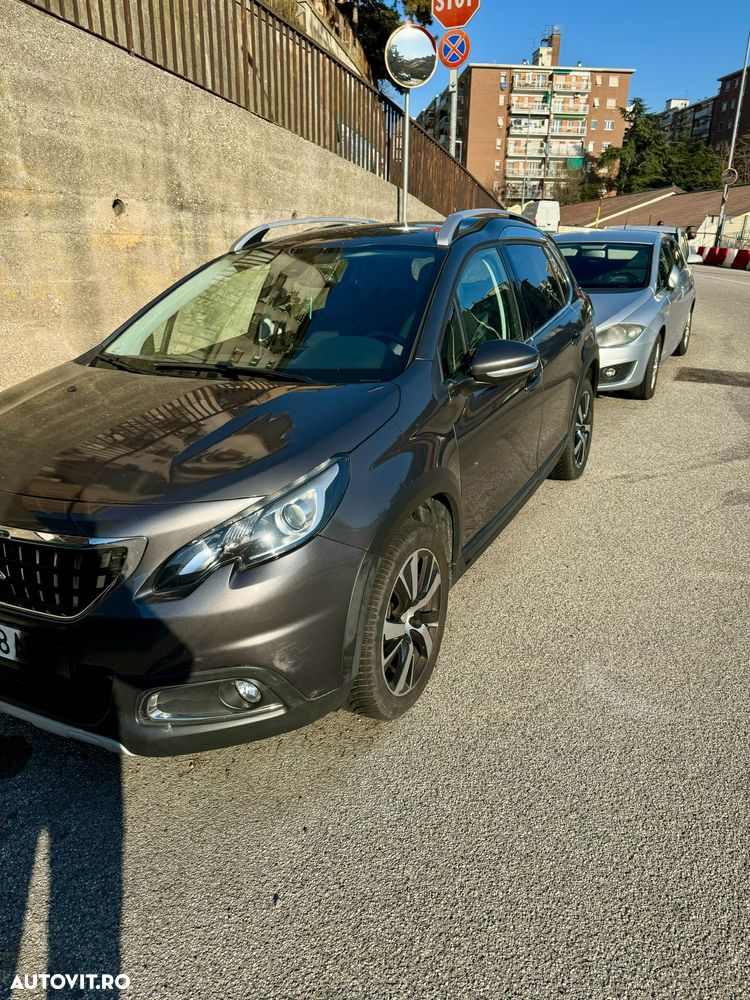 Peugeot 2008 1.2 PureTech Turbo S&S Allure - 1