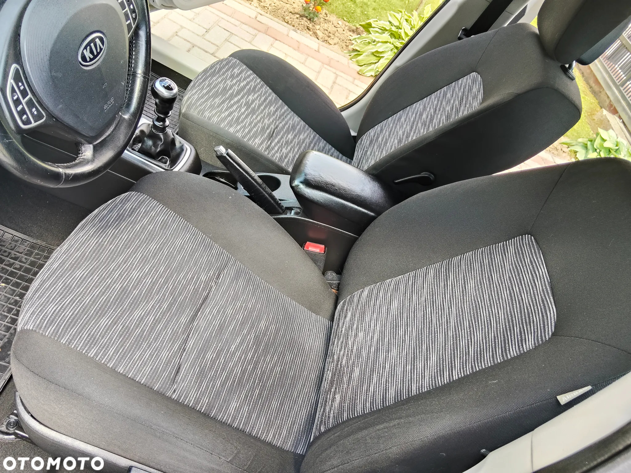 Kia Ceed Cee'd 1.6 CRDi L - 17