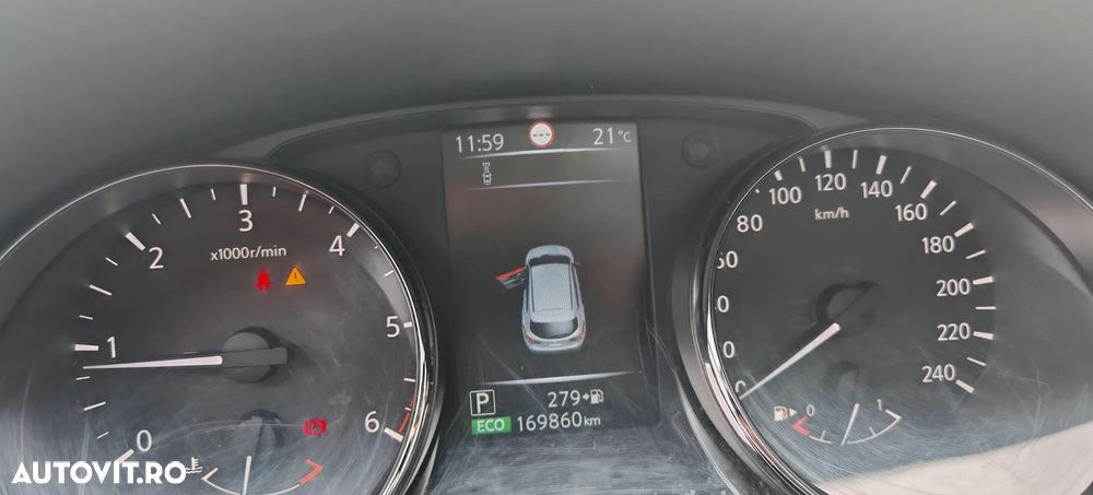 Nissan Qashqai 1.6 DCI Start/Stop X-TRONIC Tekna - 11