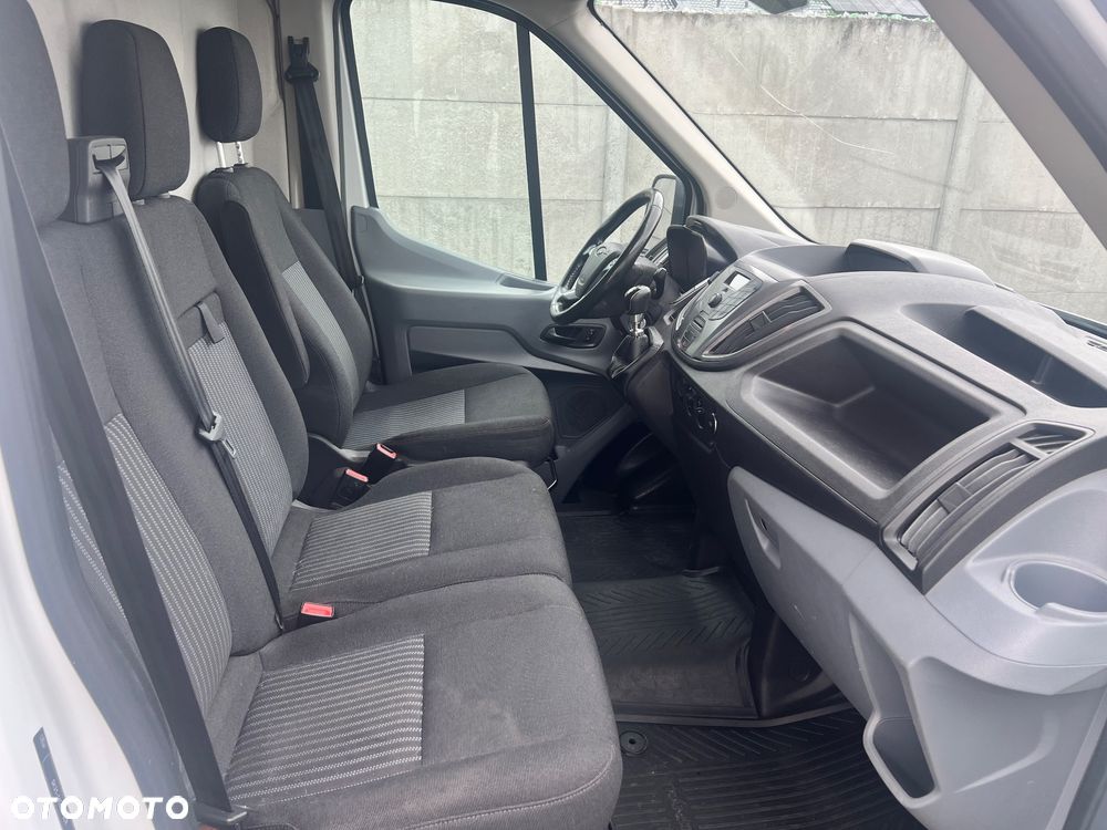 Ford Transit JUMBO Maxi - 21