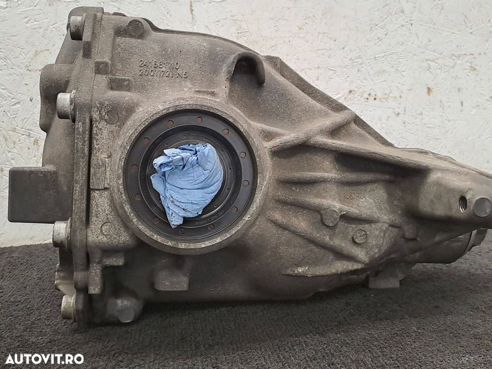 Diferențial spate / Grup BMW Seria 5 F10 F11 525d N57 204CP (Raport 2.47) Cod 7584452-05 - 3