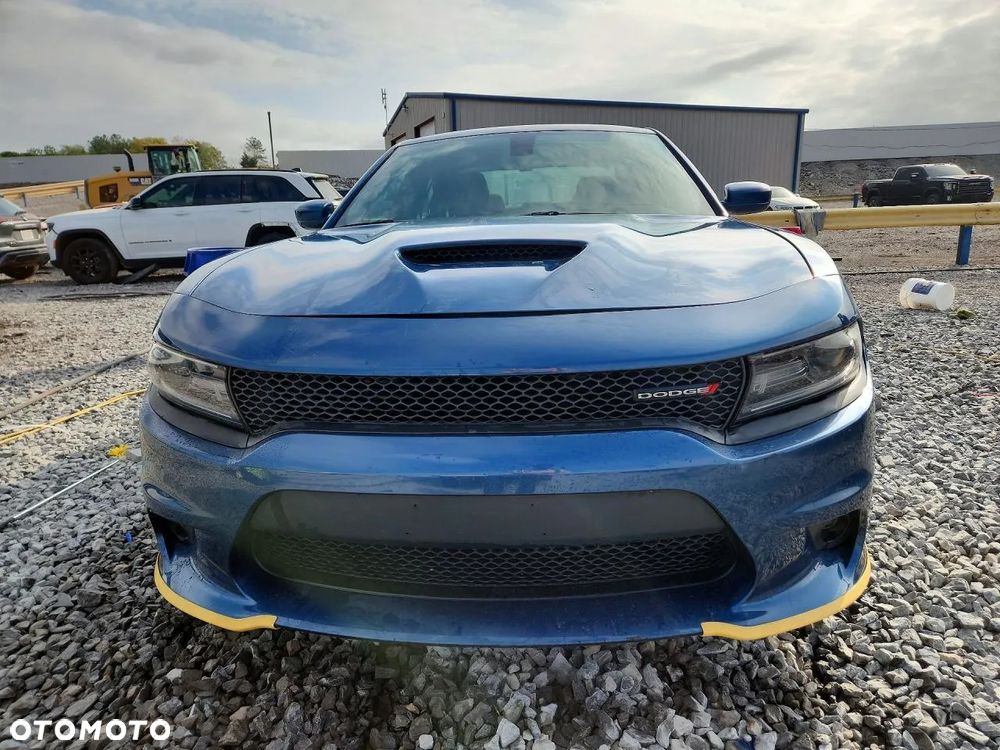 Dodge Charger - 5