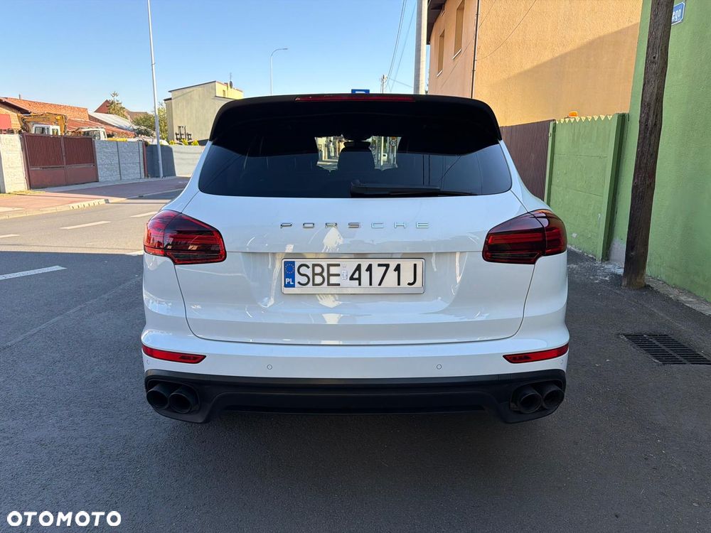Porsche Cayenne - 17