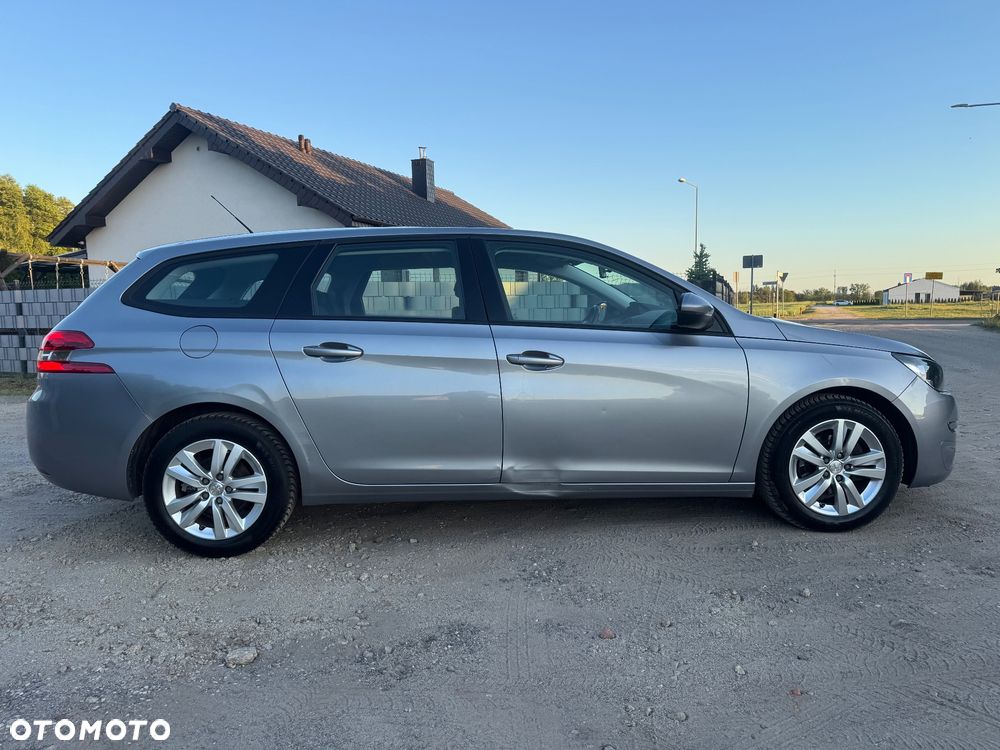 Peugeot 308 - 11