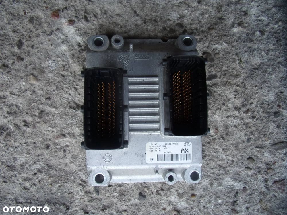 Komputer sterownik silnika OPEL CORSA D 1,2 55557933 - 1