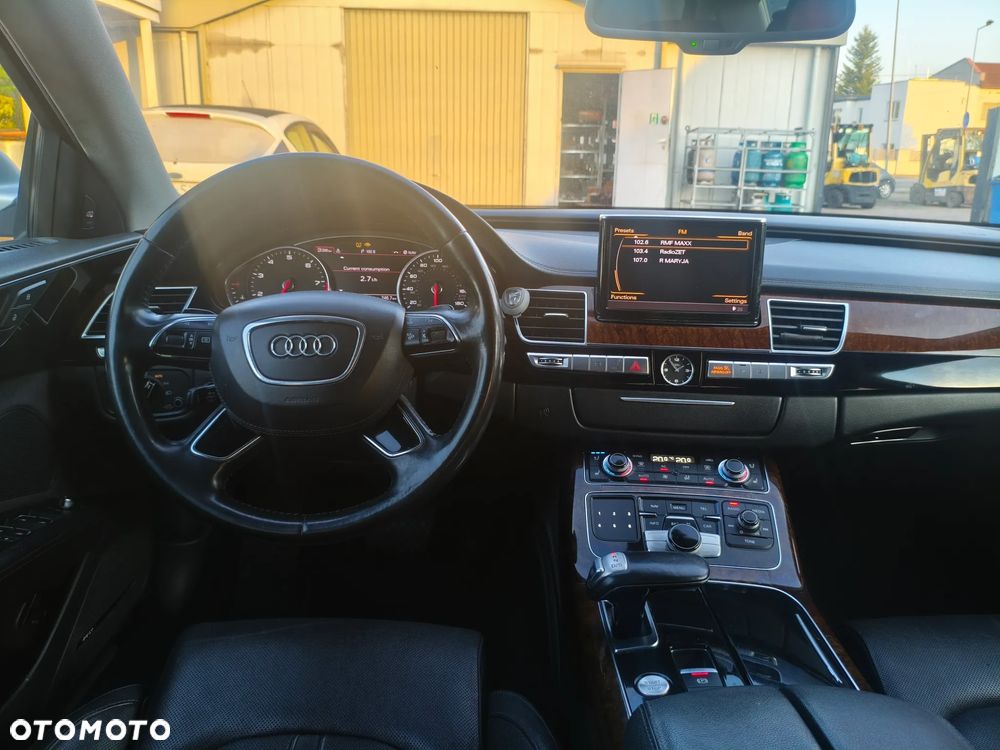Audi A8 4.2 FSI L Quattro - 16