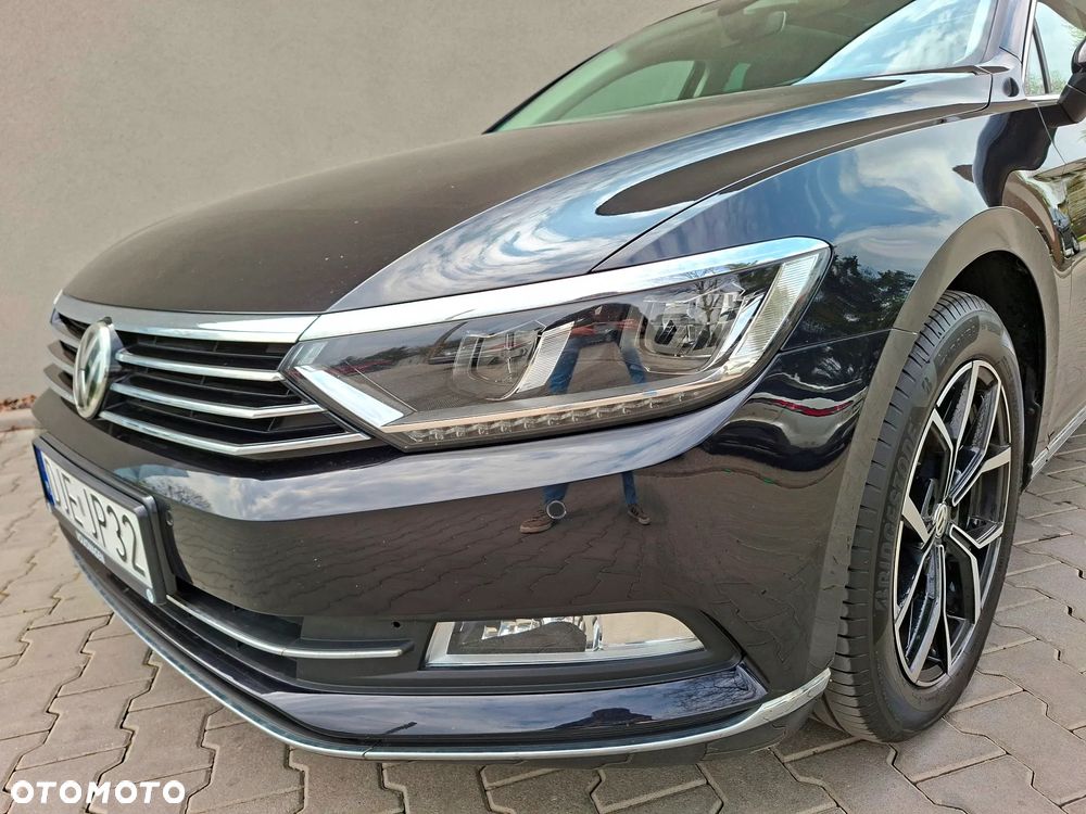 Volkswagen Passat 2.0 TDI (BlueMotion Technology) Highline - 13