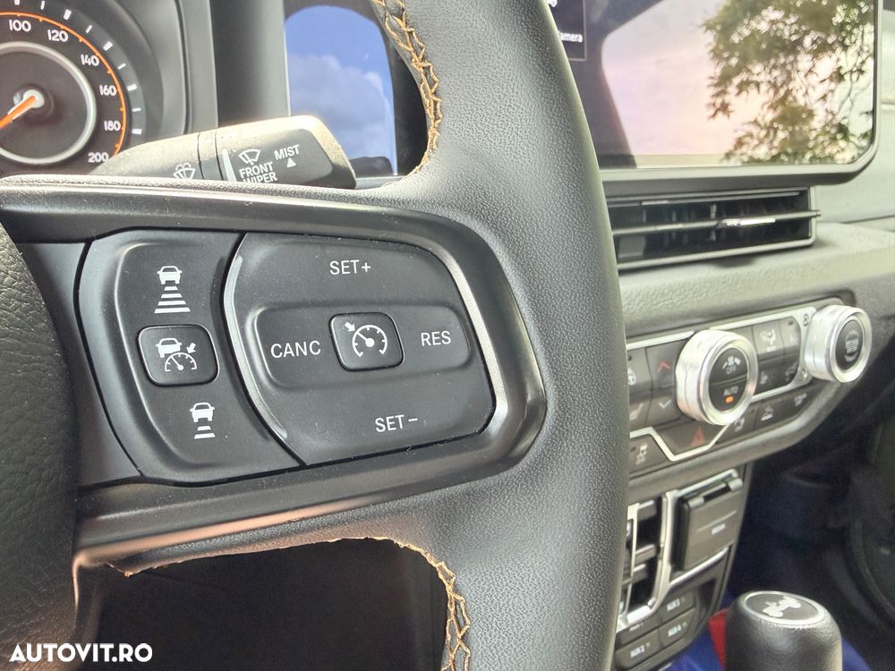 Jeep Wrangler 2.0 T-GDI Hardtop AWD Automatik 80th Anniversary - 26
