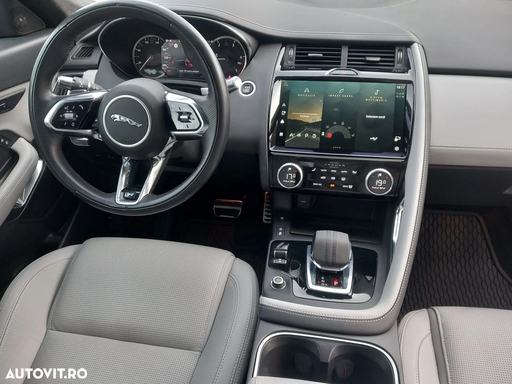 Jaguar E-Pace D165 AWD R-Dynamic - 9