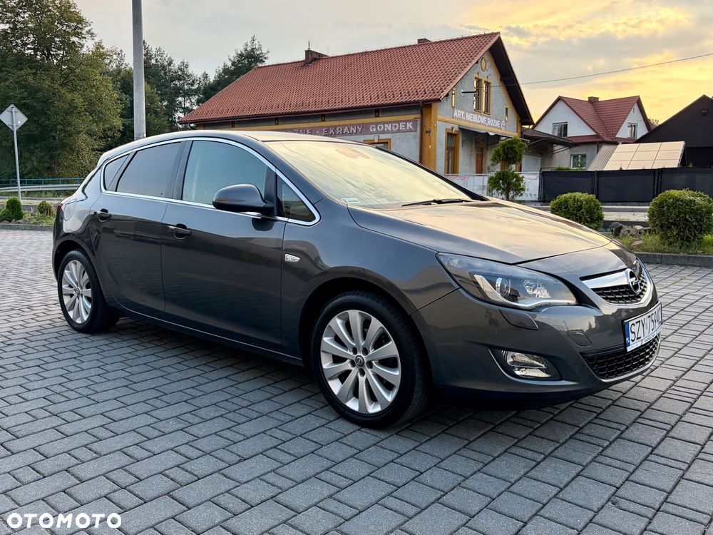 Opel Astra 1.4 Turbo Cosmo - 5