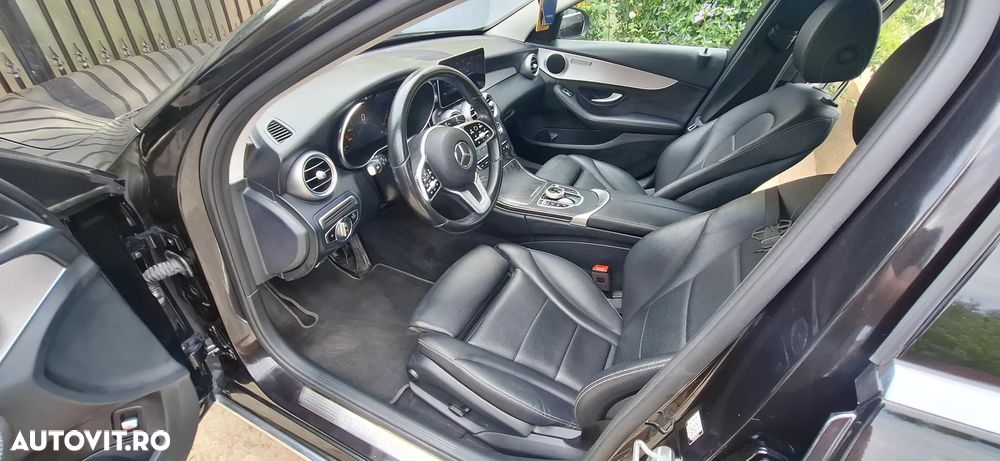 Mercedes-Benz C 300 de 9G-TRONIC - 12