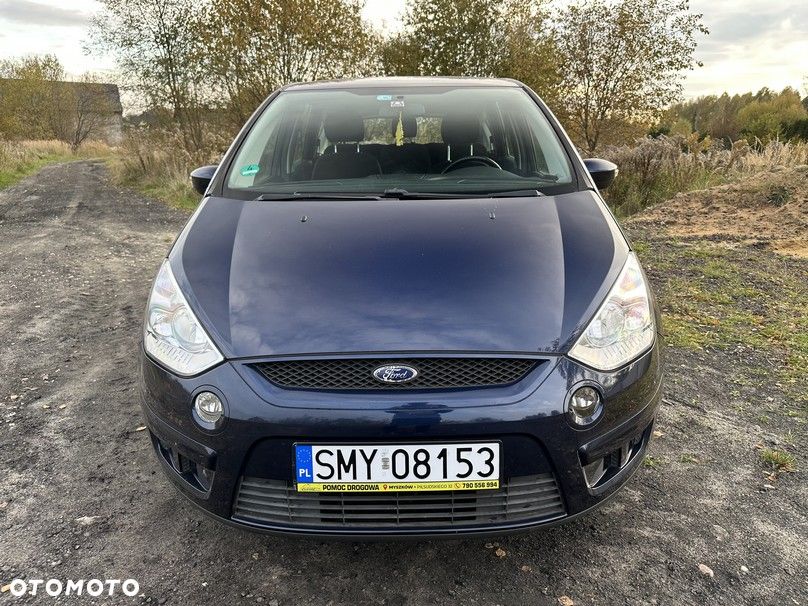 Ford S-Max - 8