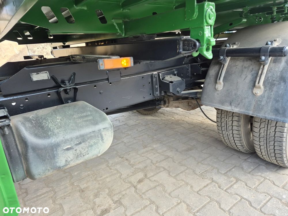 Iveco 65C18 Klima Webasto Blokada Mostu Oryginalna Wywrotka Kiper Meiller DMC 3490kg na Kat B Skrzynia 6 Biegow Fotel Kierowcy Pneumatyczny - 12