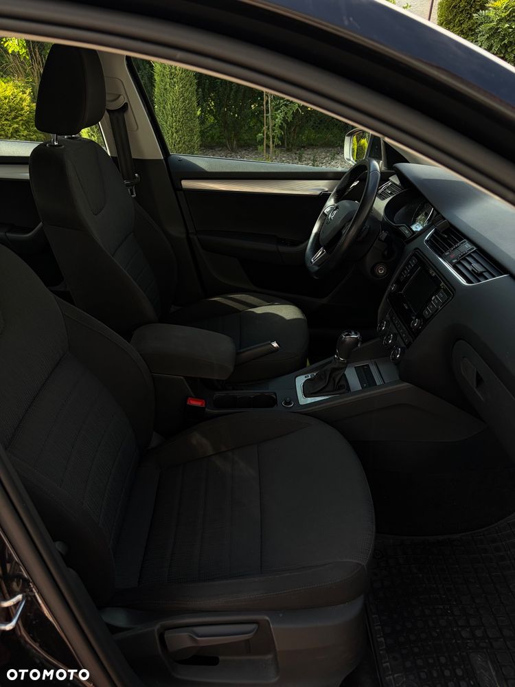 Skoda Octavia 1.4 TSI Elegance DSG - 10
