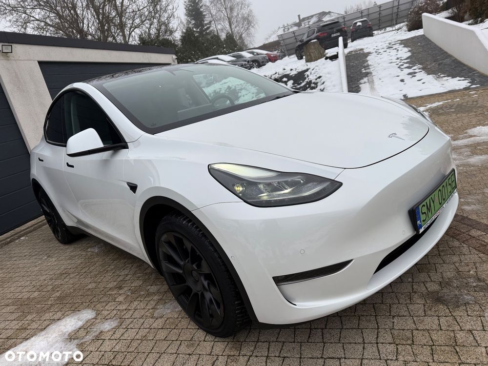 Tesla Y Long Range Dual Motor AWD - 4