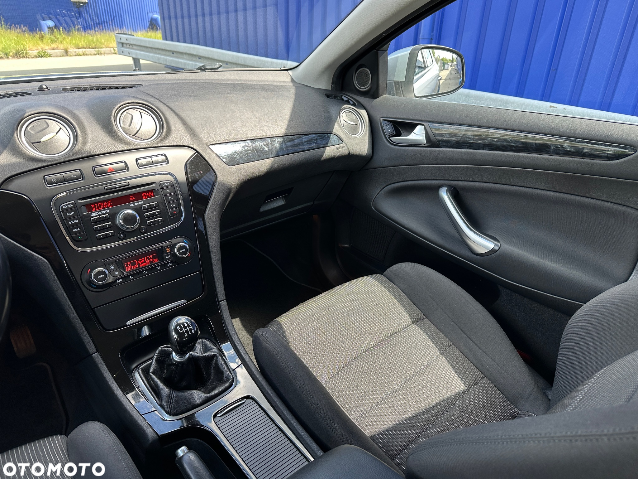 Ford Mondeo 1.6 TDCi ECOnetic Ambiente - 16