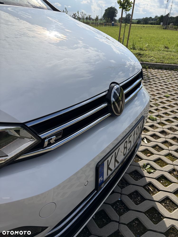 Volkswagen Touran - 13