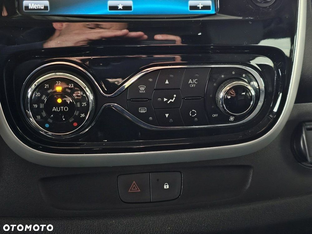 Renault Trafic - 22