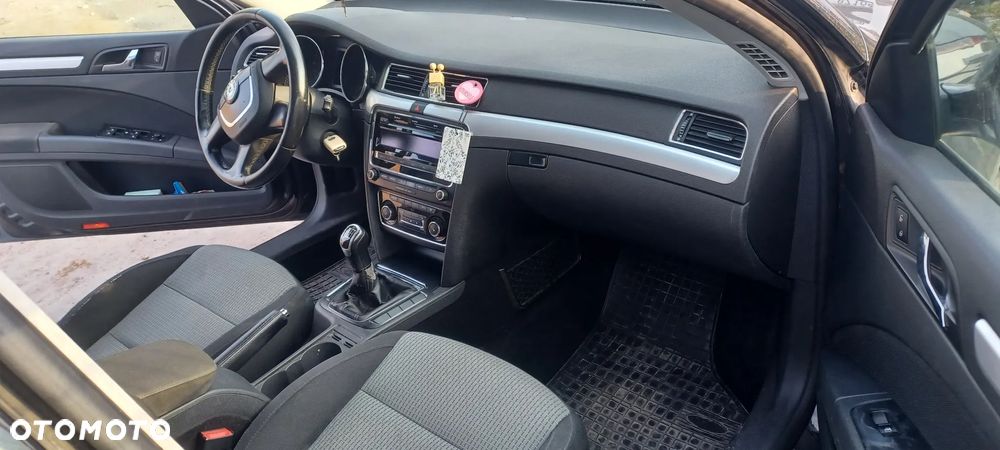 Skoda Superb - 5