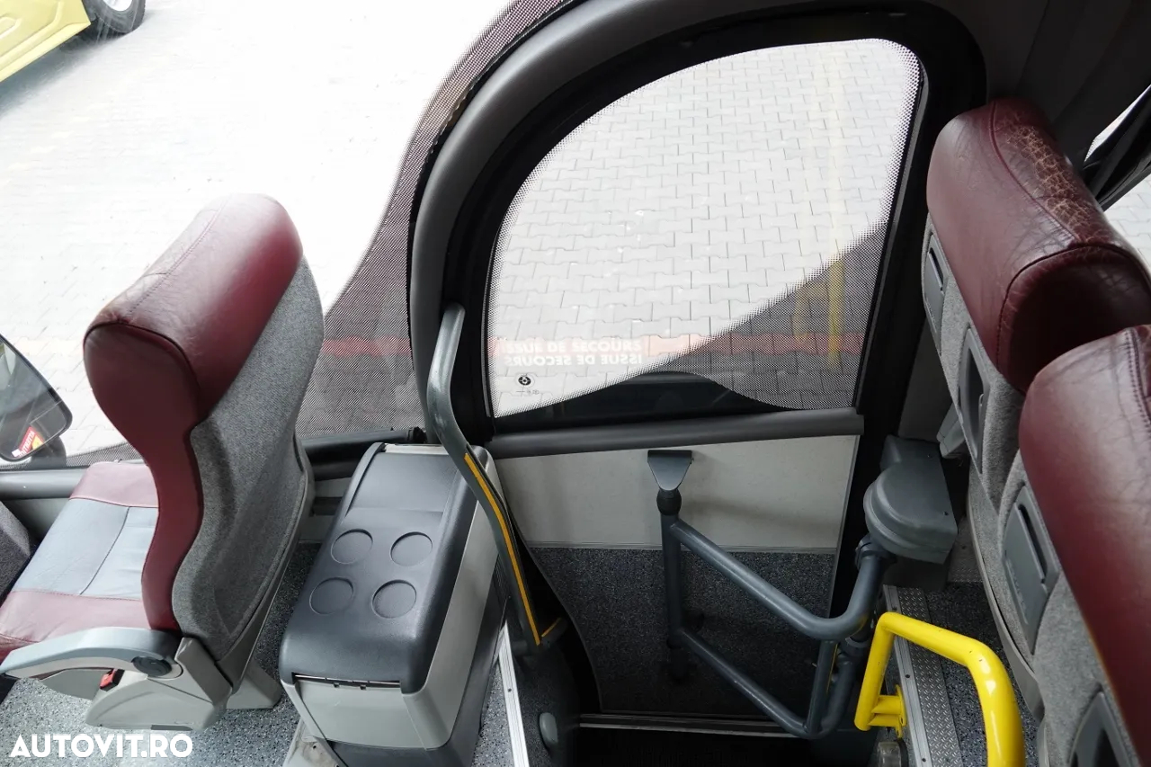 Iveco MAGO - 2 / AUTOBUZ SUBURBAN / 37 LOCU / AER CONDITIONAT / PIELE / IMPORTAT - 26
