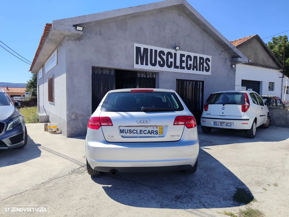 Audi A3 Sportback 1.6 TDI Attraction S-Tronic - 4