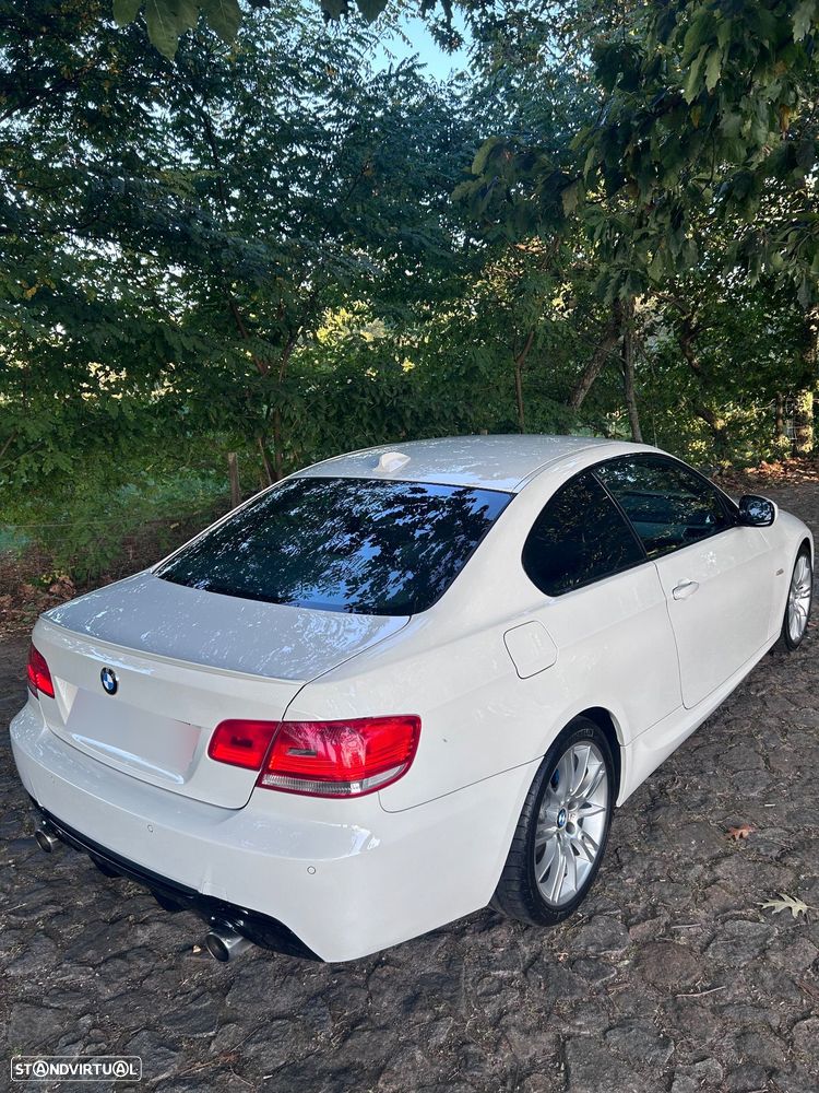 BMW 320 - 4