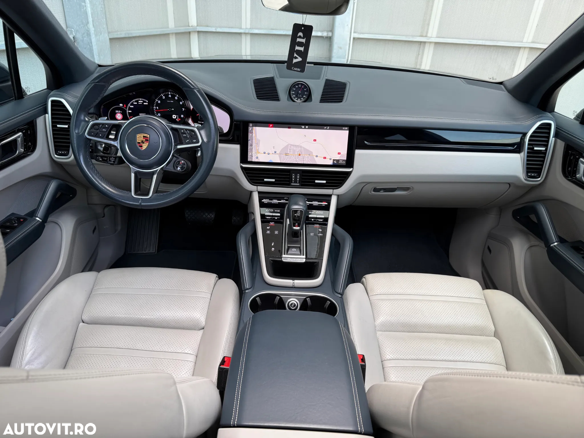 Porsche Cayenne Standard - 27