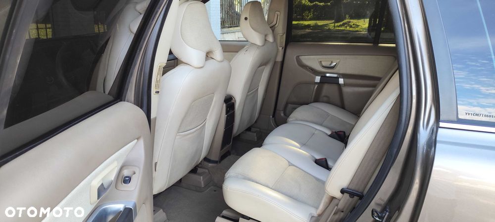 Volvo XC 90 - 5