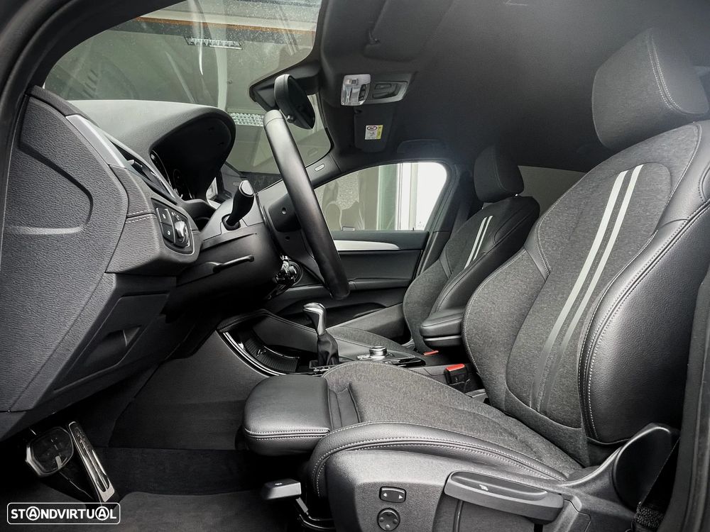 BMW X2 25 e xDrive X Pack M - 13