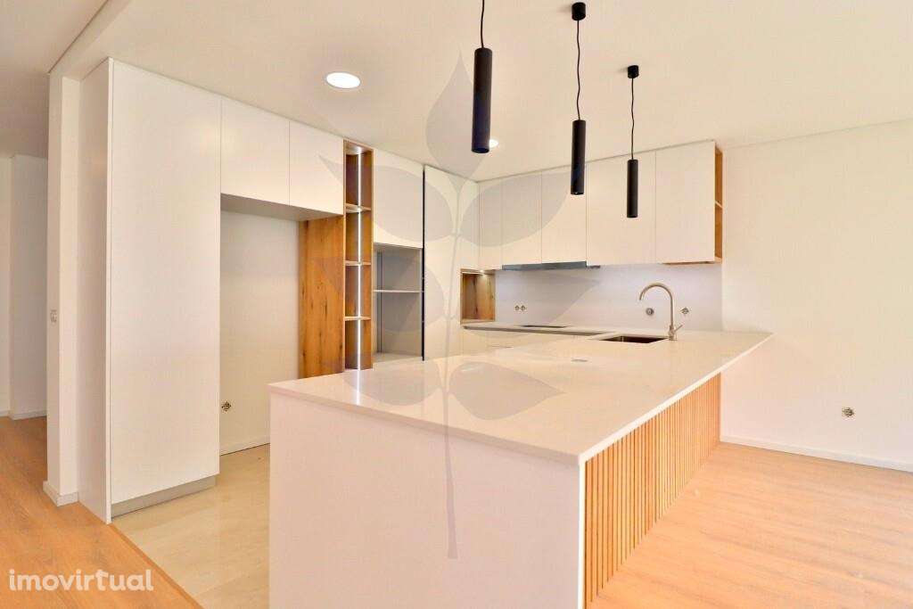 Moradia T4 - 2 suítes - em Palmeira, Braga - Grande imagem: 2/33