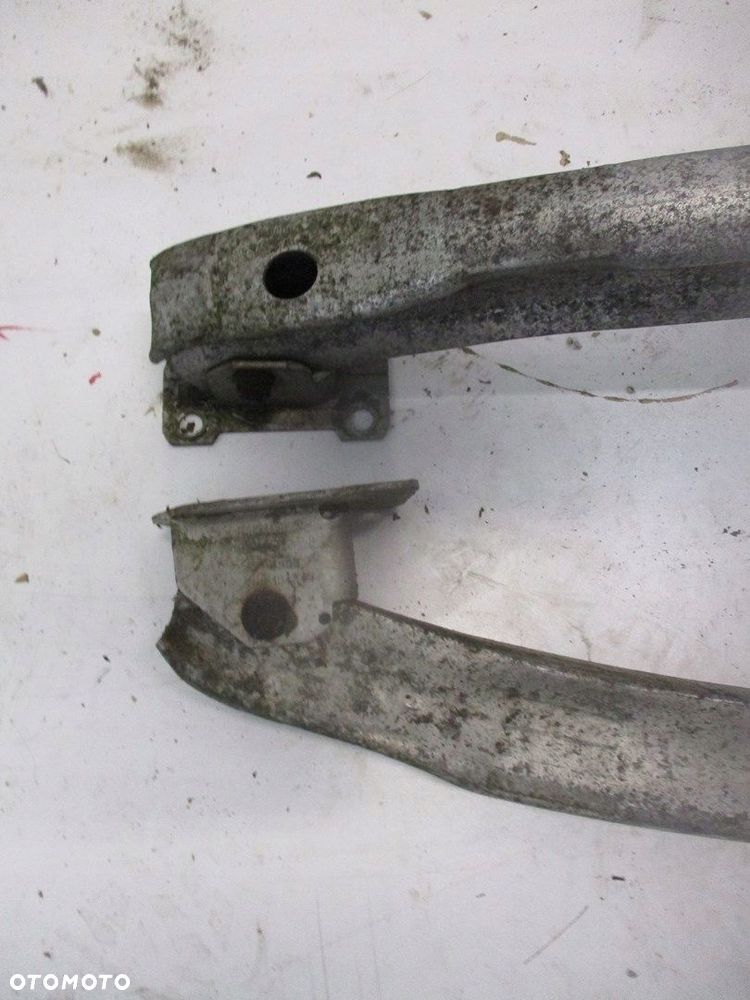 Belka zderzaka tylna Renault Megane 2 II - 3