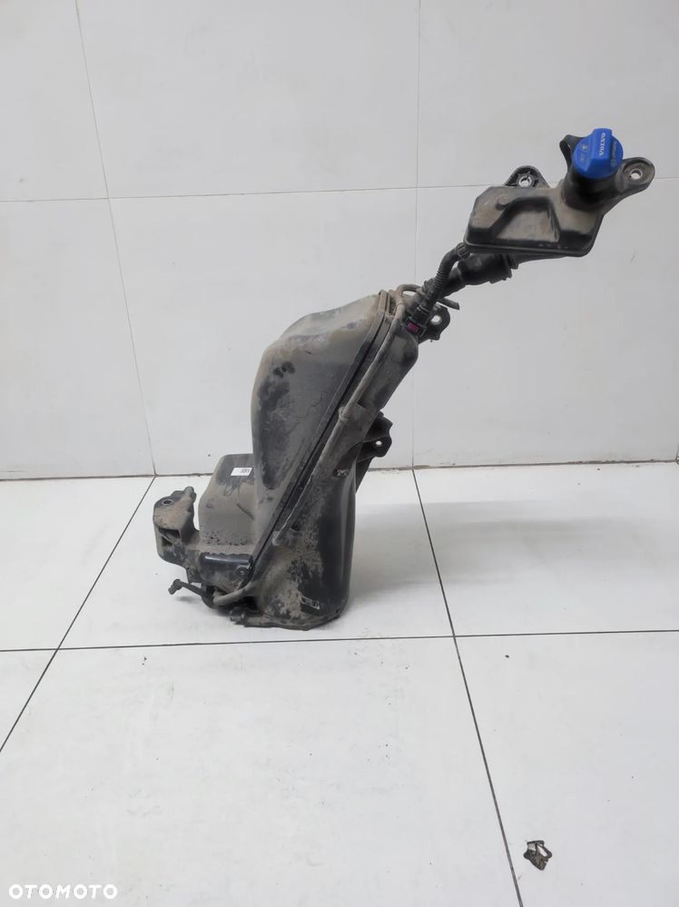 ZBIORNIK POMPA ADBLUE VOLVO XC60 II 2 - 3