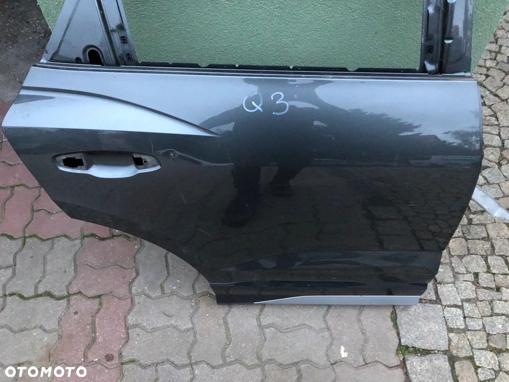 AUDI Q3 2 II DRZWI TYŁ TYLNE PRAWE