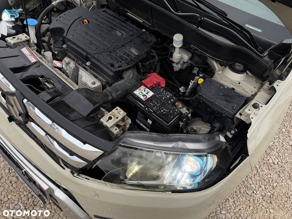 Suzuki Vitara - 24
