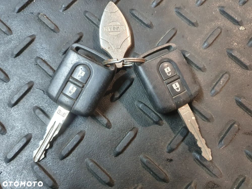 KLUCZYK PILOT NISSAN MICRA ALMERA NAVARA 5WK4876 QASHQAI J10 KOMPLET 2 SZT - 1