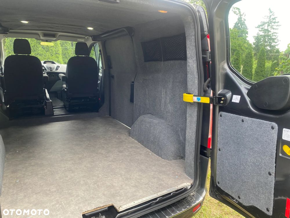 Ford Transit Custom - 13