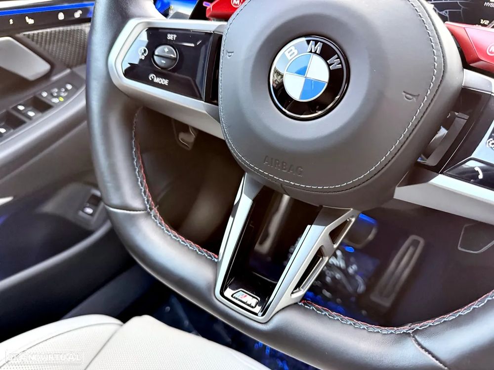 BMW M5 xDrive - 13
